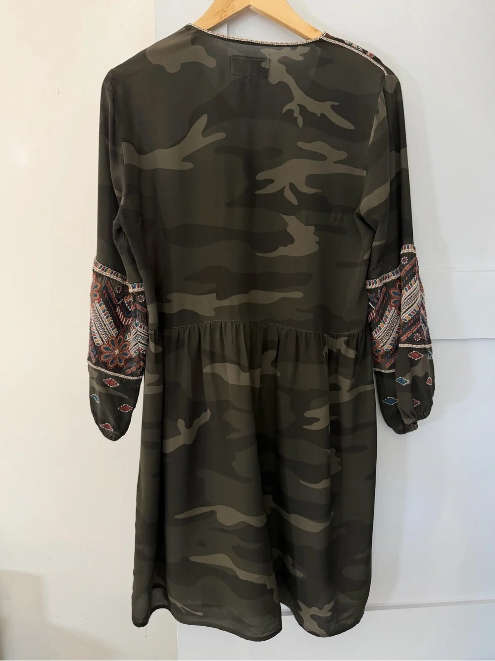 Johnny Was Workshop Camo Embroidered Peasant Boho Tunic Dress Small - Picture 8 of 10